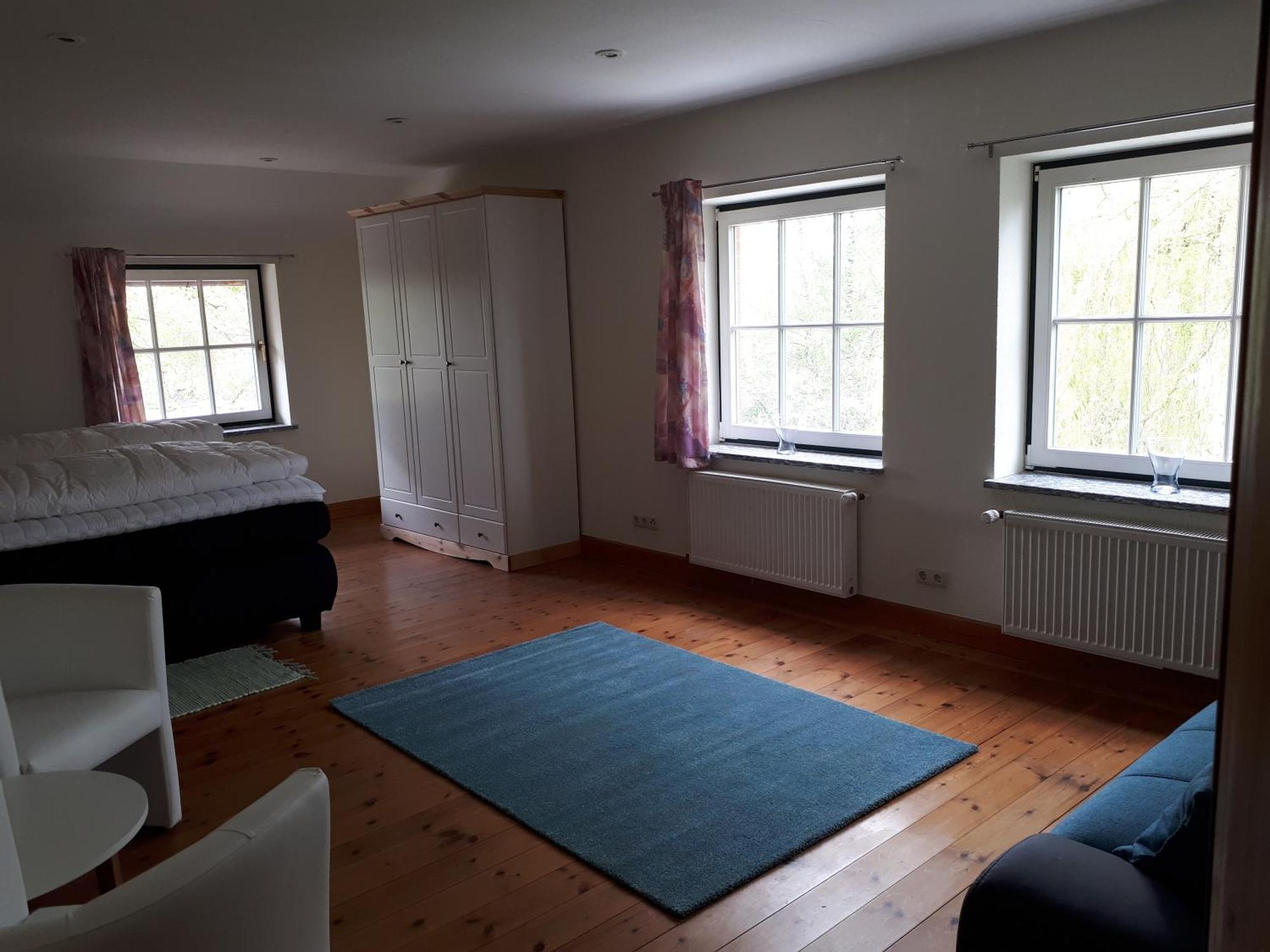 Kleines Paradies Krembz Bagian luar foto